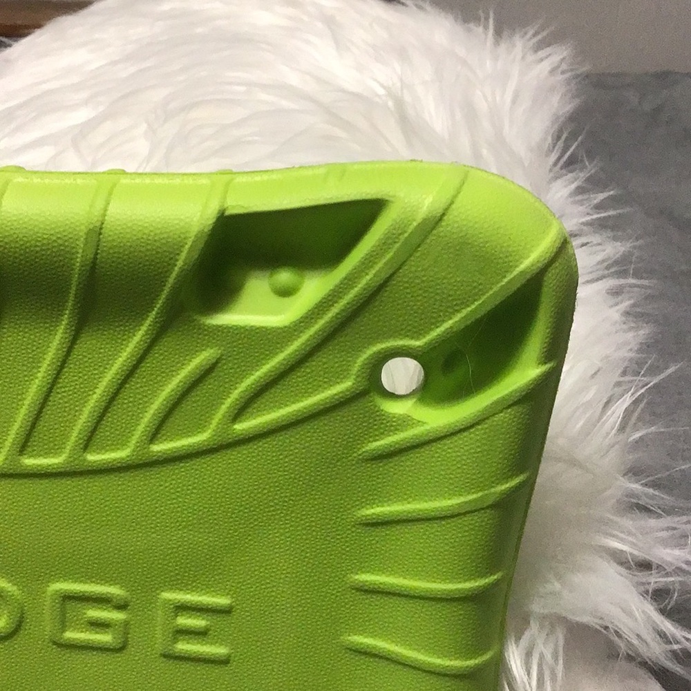 M-Edge Super Shell. IPad Protective Case - Picture 7 of 7